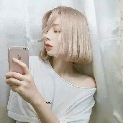 阳光中的青时雨